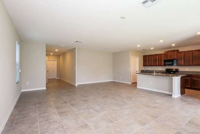 Foto del edificio - 13903 Arbor Pines Dr
