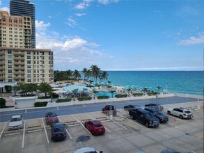 Building Photo - 3180 S Ocean Dr