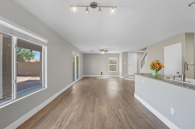 Foto del edificio - Charming El Mirage Rental – 3 Bedrooms, 2.5 Baths, Prime Location