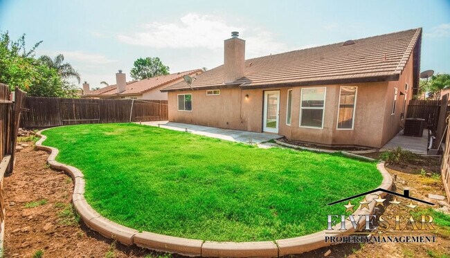 Building Photo - 4412 Sierra Redwood Dr