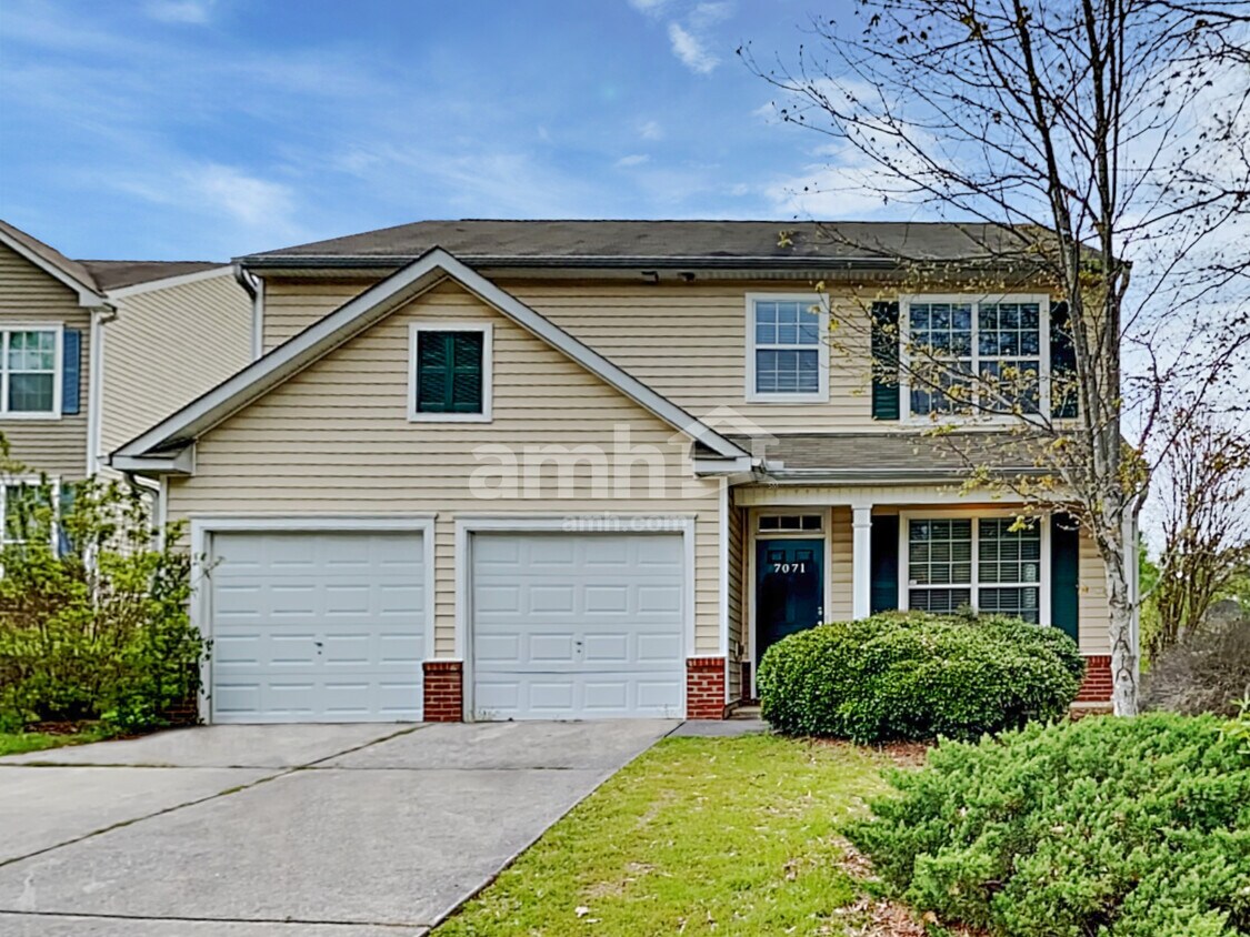Primary Photo - 7071 Hillcrest Chase Ln