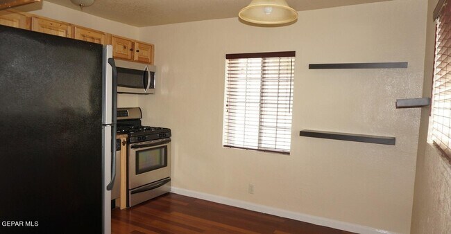 Foto del edificio - 3312 Piedmont Dr