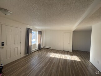 Building Photo - 8531 Golden St