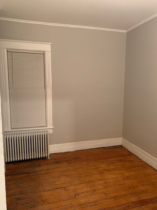 Foto del edificio - 39 N Pawling St