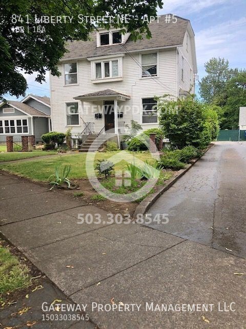 Building Photo - 841 Liberty Street NE. Apt #5
