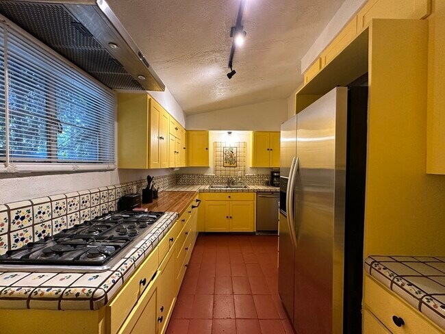 Foto del edificio - 228 N 4th Ave