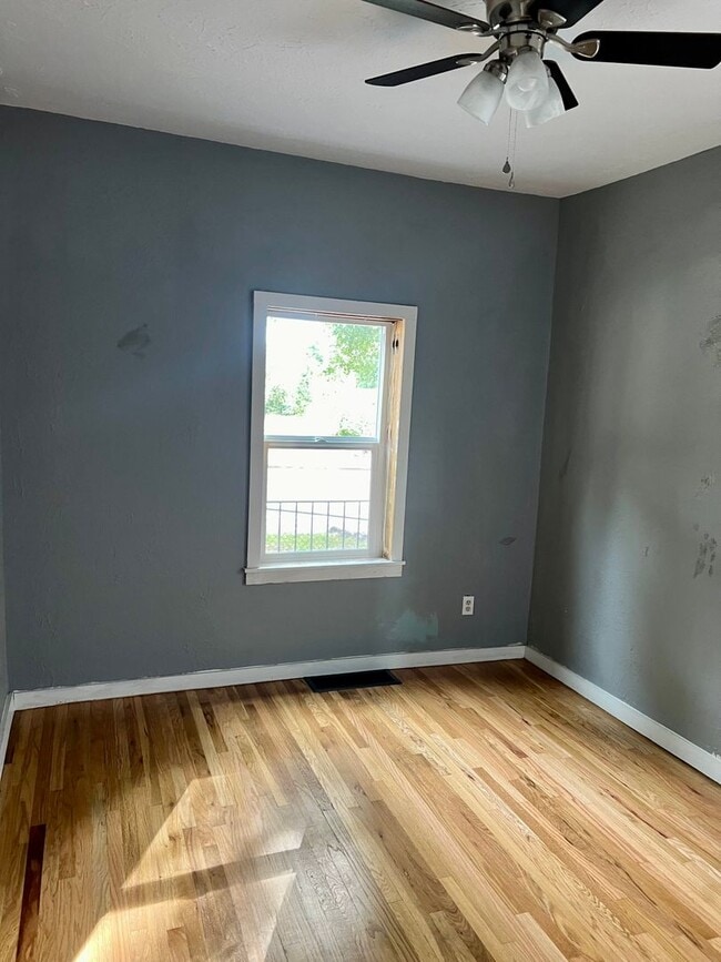 Building Photo - Charming 2 Bedroom Home on Westside