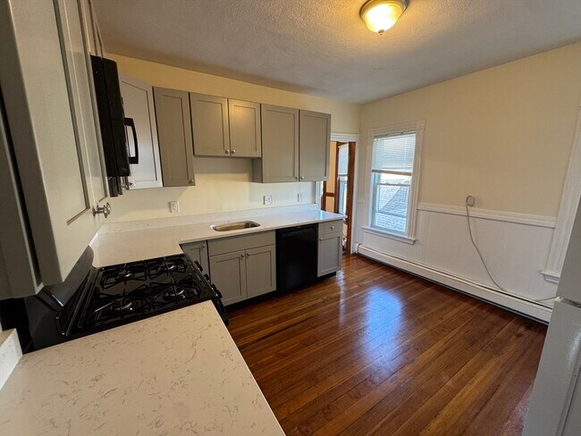 Foto del edificio - 139 Cottage St