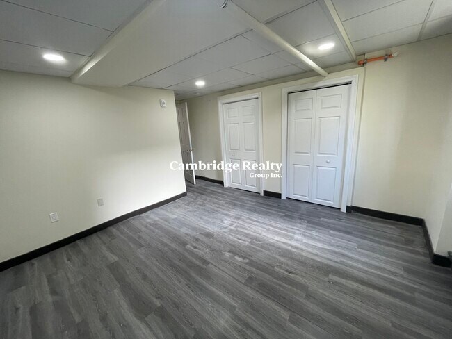 Foto del edificio - 357 Cambridge St