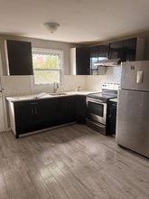 Building Photo - 143 Franklin Rd