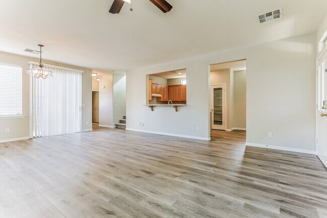 Building Photo - 2757 S Cupertino Dr