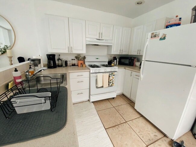 Photo - 1528 Bainbridge St Townhome