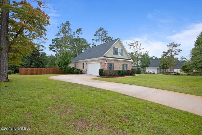 Building Photo - 162 Mansfield Court