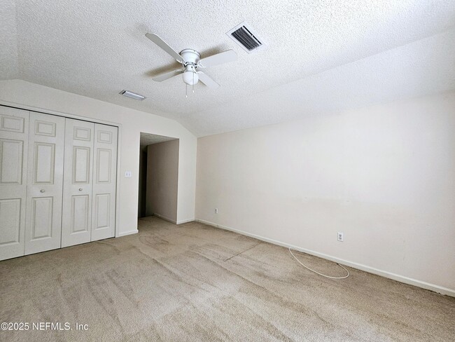 Foto del edificio - 12431 Harbor Winds Dr N