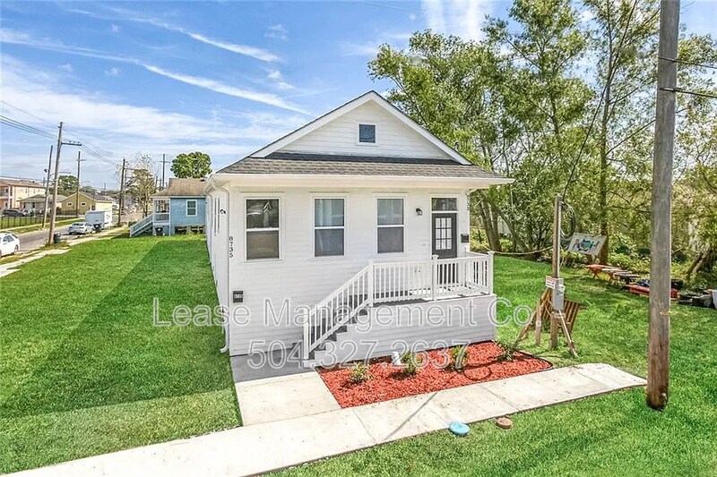 Foto principal - 8733 Olive St