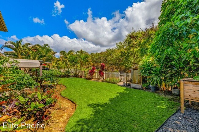 Building Photo - 4 br, 2.5 bath House - 75-631 N Mea Lanaki...
