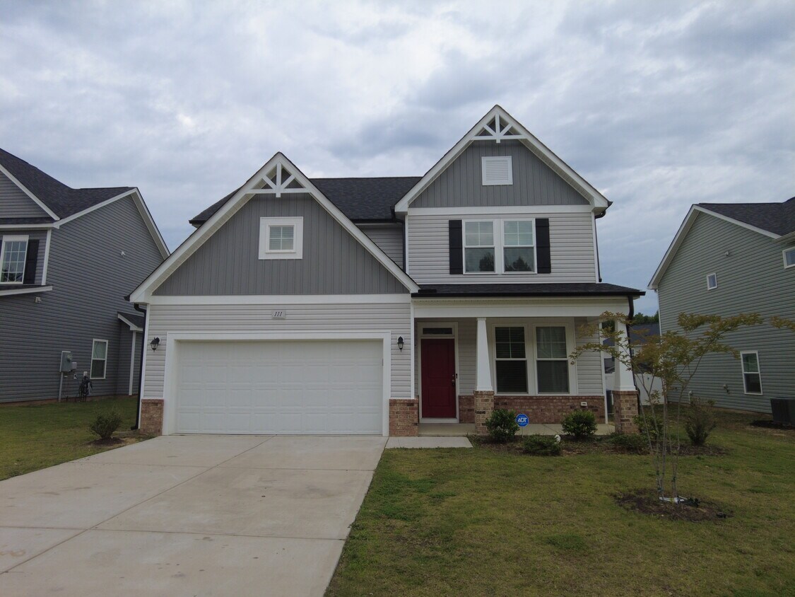 Foto principal - 111 Hanover Ct