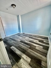 Building Photo - 542 Stanbridge St