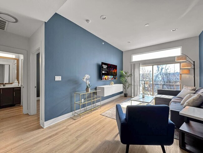 Building Photo - 2901 Indiana St