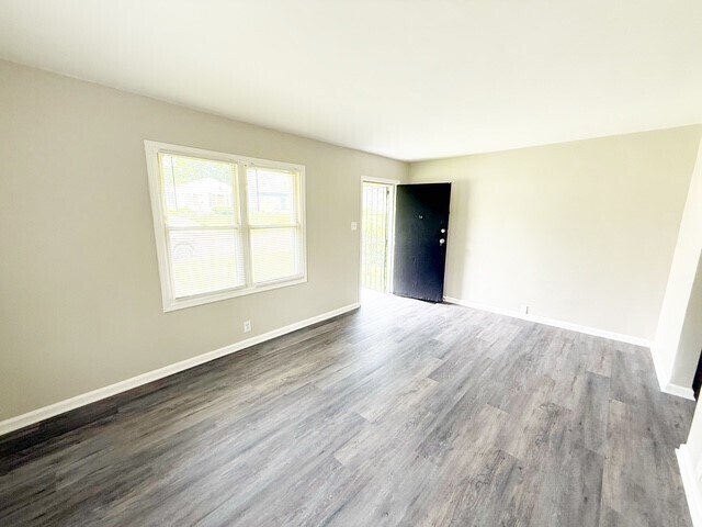 Foto del edificio - 3635 N Gale St