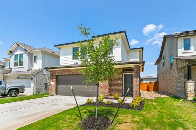 Building Photo - 615 Backstays Lp