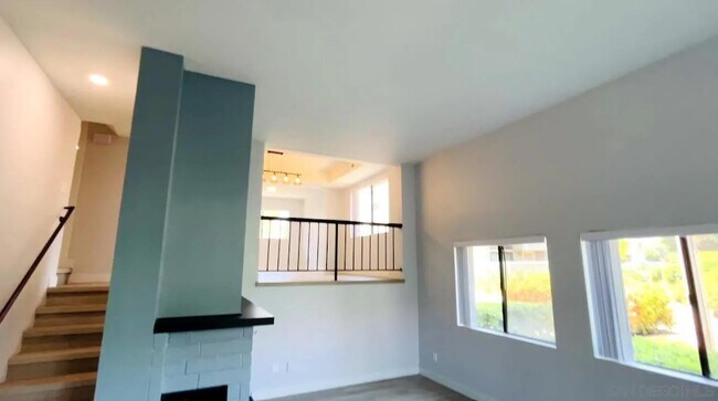 Foto del edificio - 4022 Mahaila Ave
