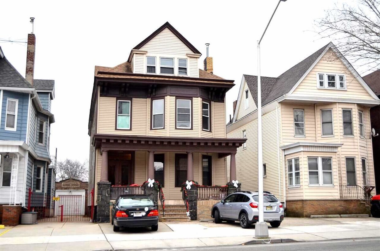 1804 John F. Kennedy Blvd, Union City, NJ 07087 House Rental in Union