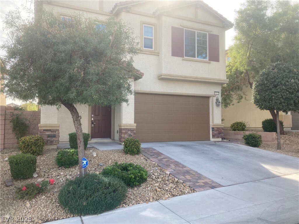 Primary Photo - 10113 Lady Apple Dr