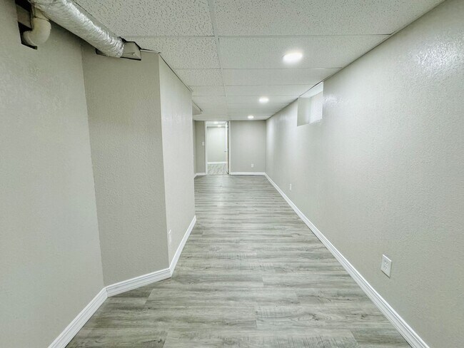 Foto del edificio - 1706 Avenue B
