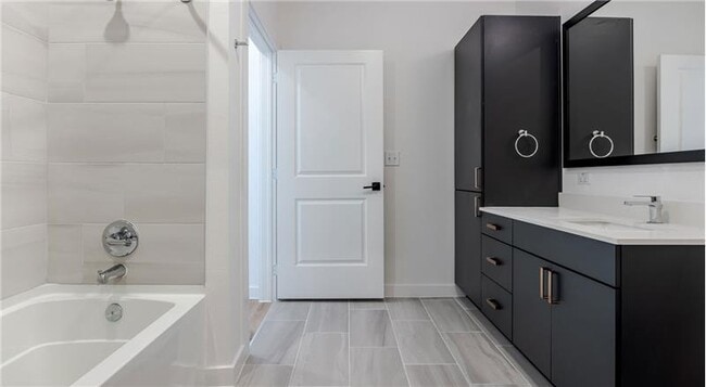 Building Photo - 3900 Berkman Dr