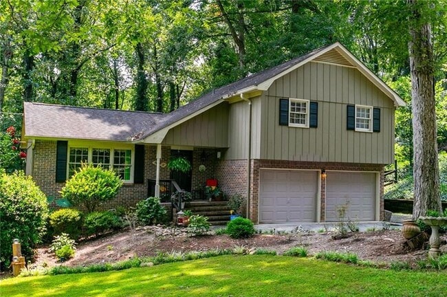 Foto del edificio - 4932 Rock Haven Dr SW