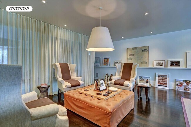 Foto del edificio - 25 Holly Ln