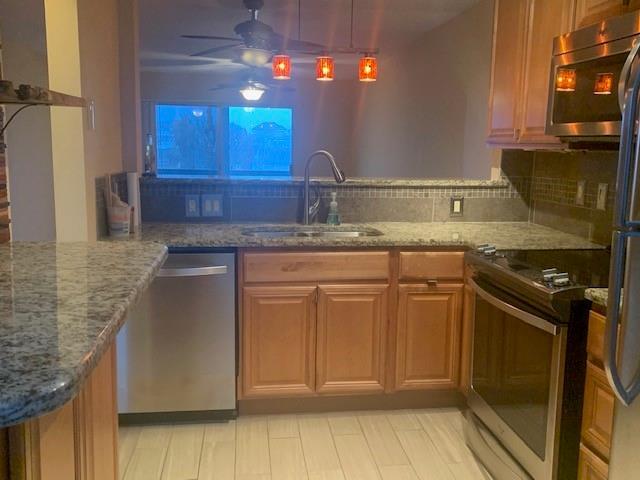 Foto principal - 500 Tiki Dr