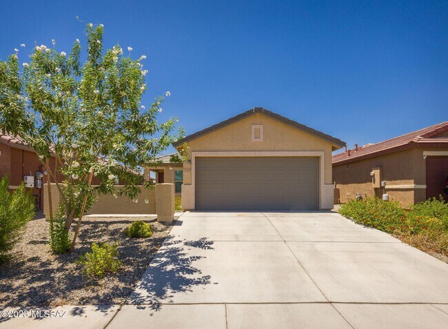 Building Photo - 12283 N Sutter Dr