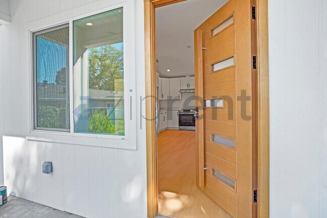 Foto del edificio - 374 S 21st St