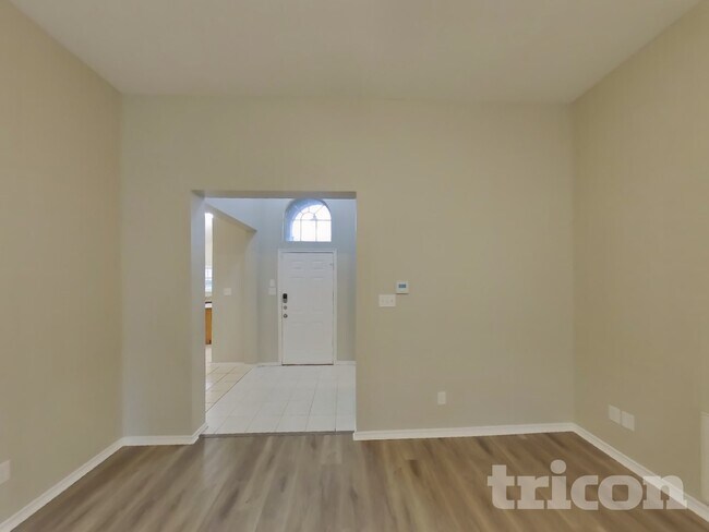 Foto del edificio - 1508 Creekpark Ct