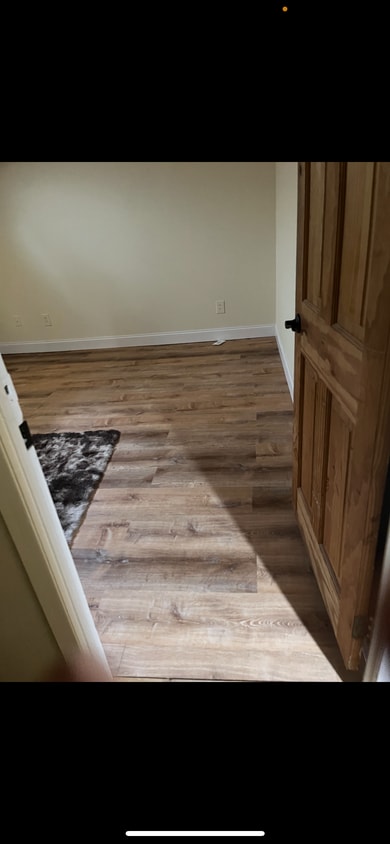 Foto principal - 2462 Oceanside Rd