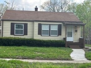 Building Photo - 27184 Lucerne Dr