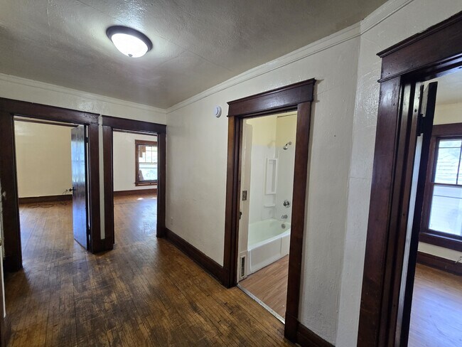 Foto del edificio - 120 Harrison St