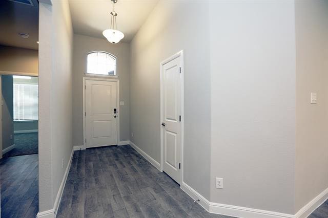 Building Photo - 708 Castlebar Ct