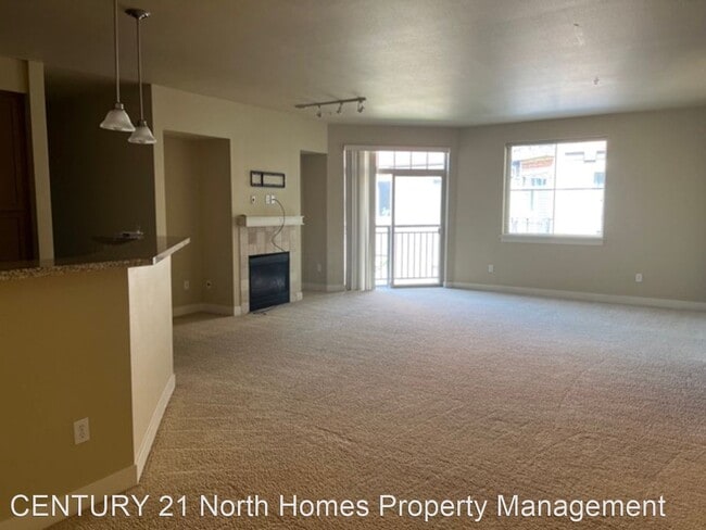 Building Photo - 2 br, 2 bath House - 15700 116th Ave NE #312