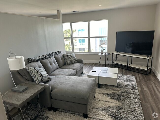 Building Photo - 1770 E Las Olas Blvd