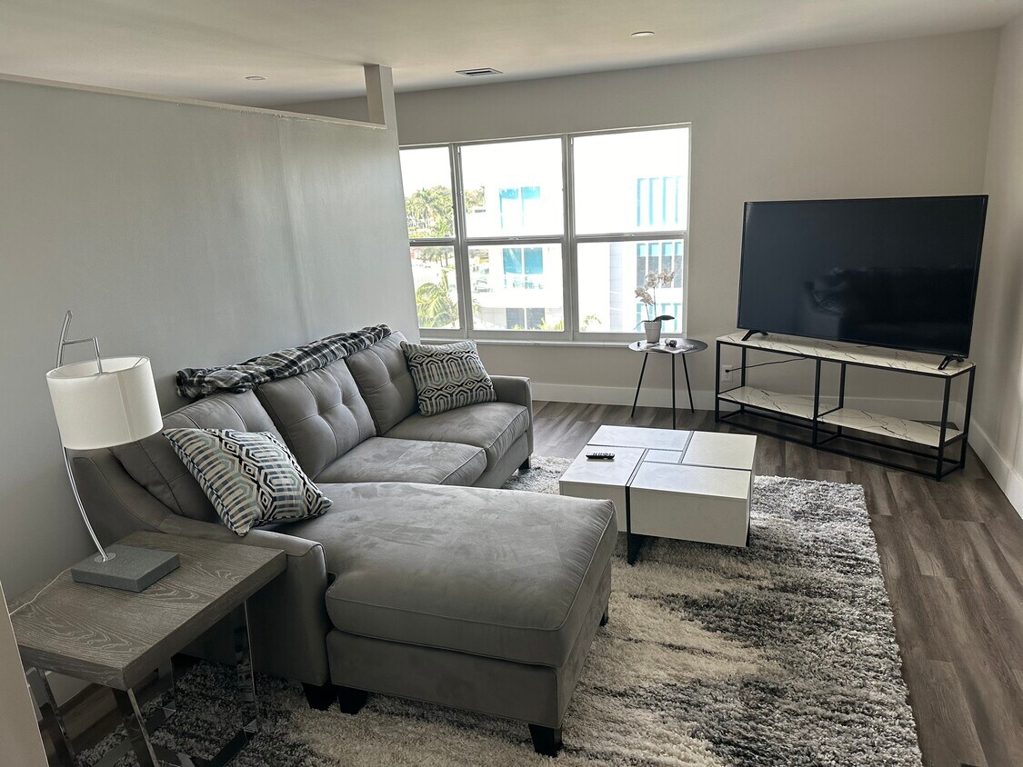 Foto principal - 1770 E Las Olas Blvd