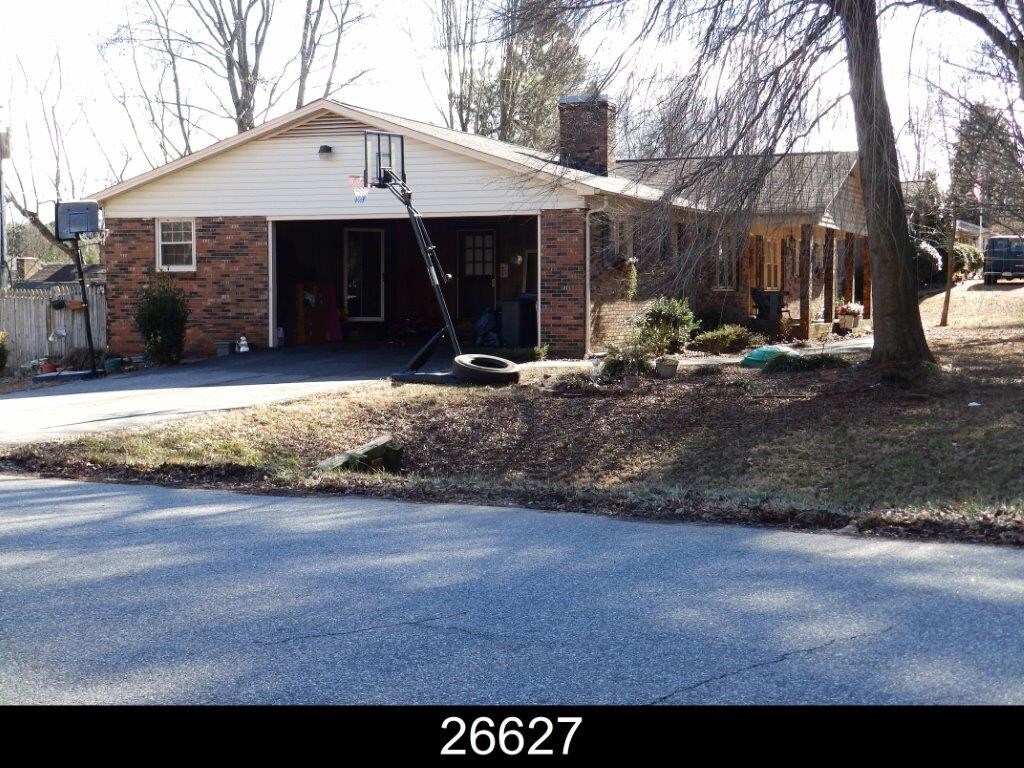 Primary Photo - 2706 W Hwy 150