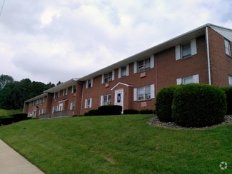 Building Photo - 22 Orchard Hills Dr