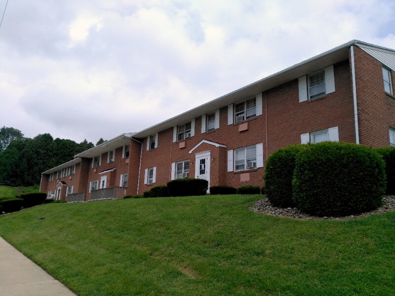 Foto principal - 22 Orchard Hills Dr