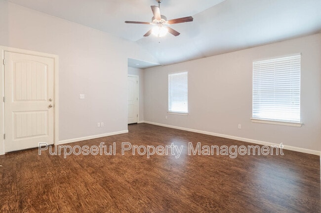 Building Photo - 4329 Edinburg Way