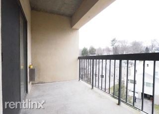 Building Photo - 1 br, 1 bath House - 970 Hope St Unit 2F