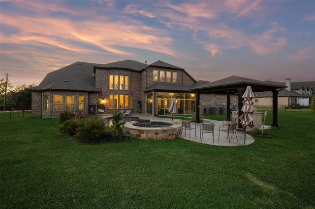 Foto del edificio - 715 Simmons Rd