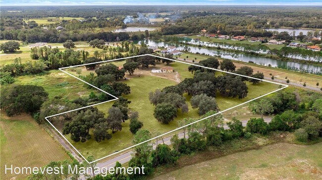 Foto del edificio - 2 br, 2 bath House - 13465 Montevista Road